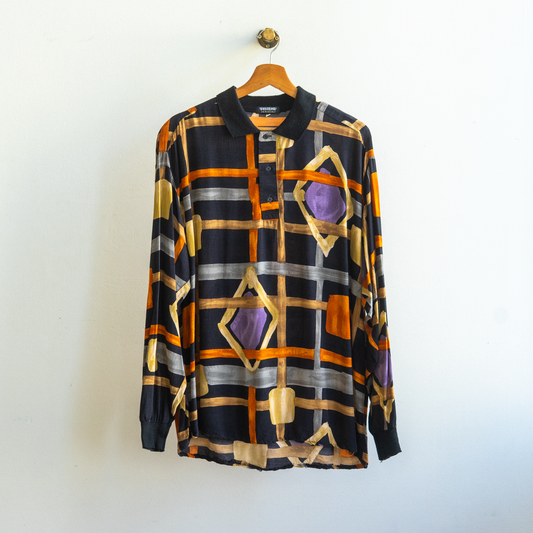 black vintage shirt with abstract pattern in multi colors such as orange and beige having long sleeves by '90s vintage brand système nouveau made in belgium fresh vintage