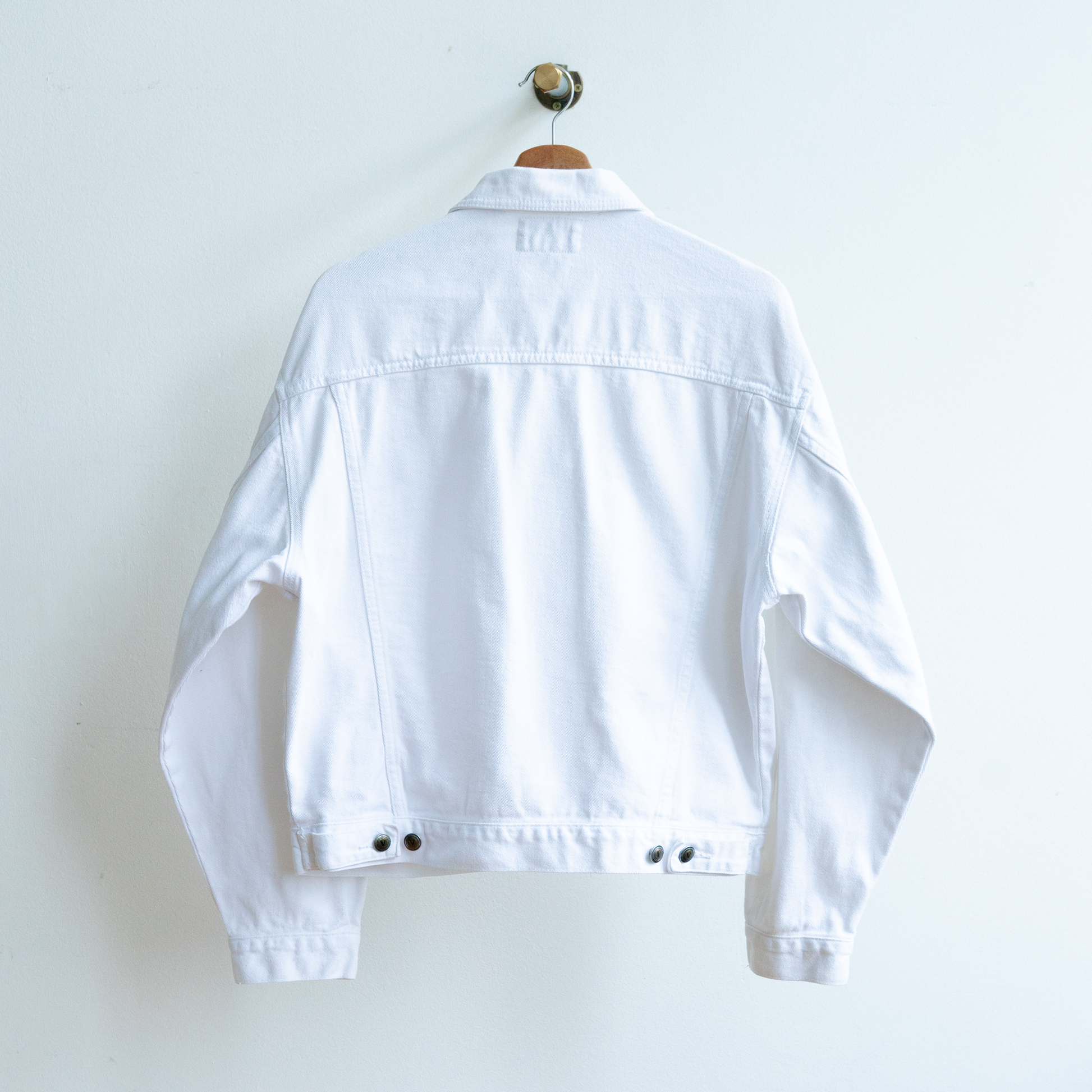 witte vintage jeansjas achterkant