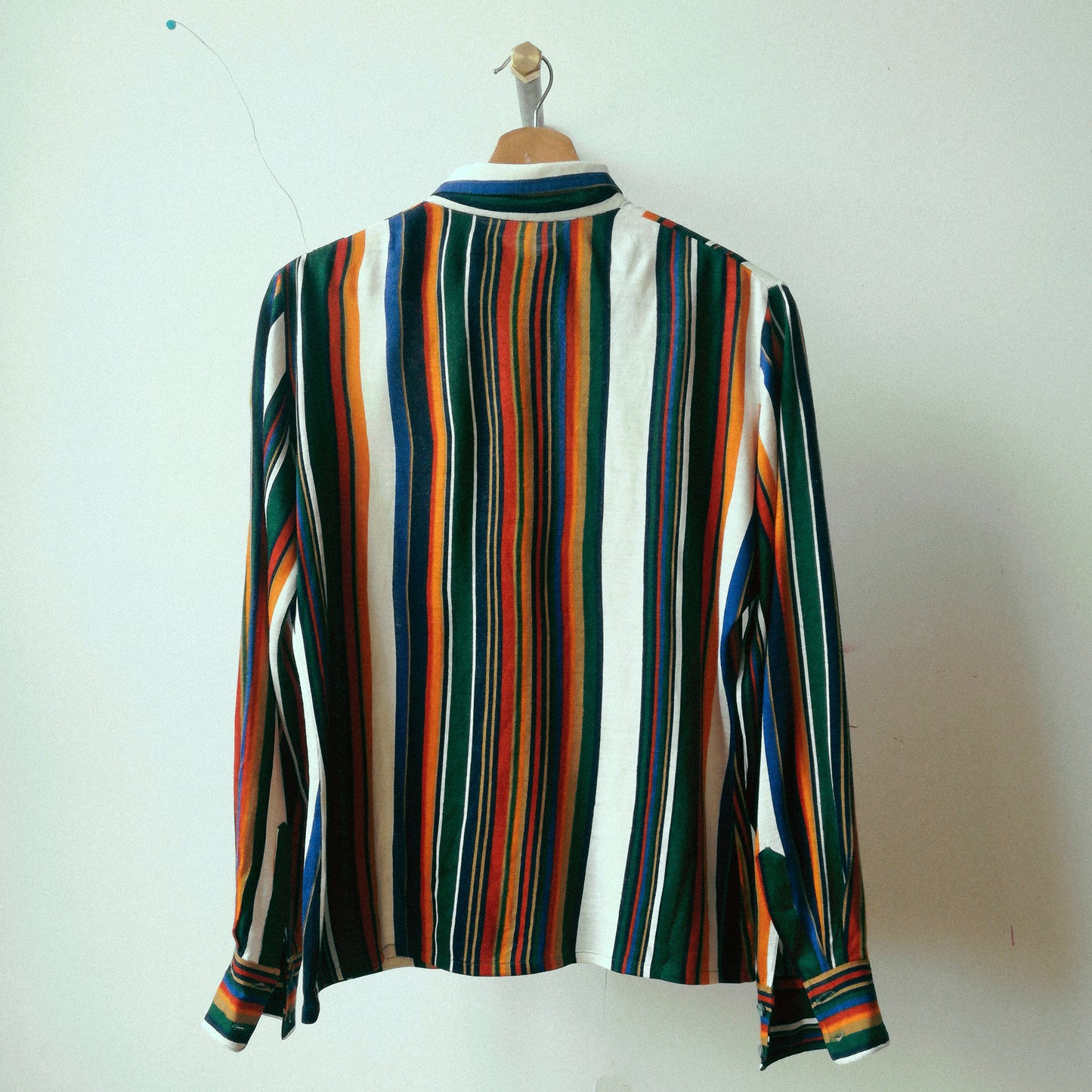 hemd-jaren-70-met-gelijnd-patroon