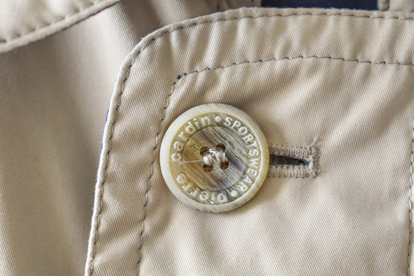 pierre-cardin-sportswear-knoop