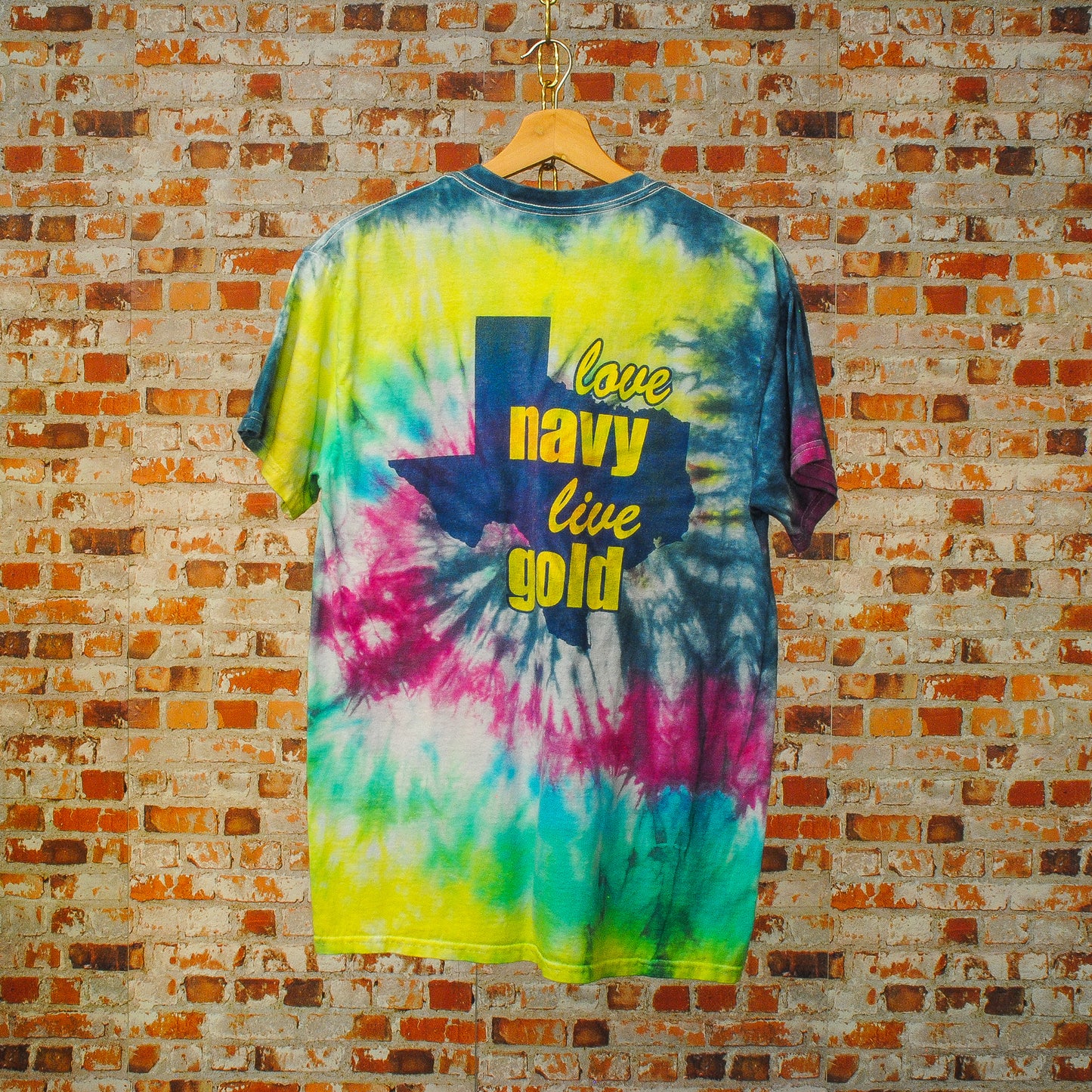 vintage-tie-dye-tshirt