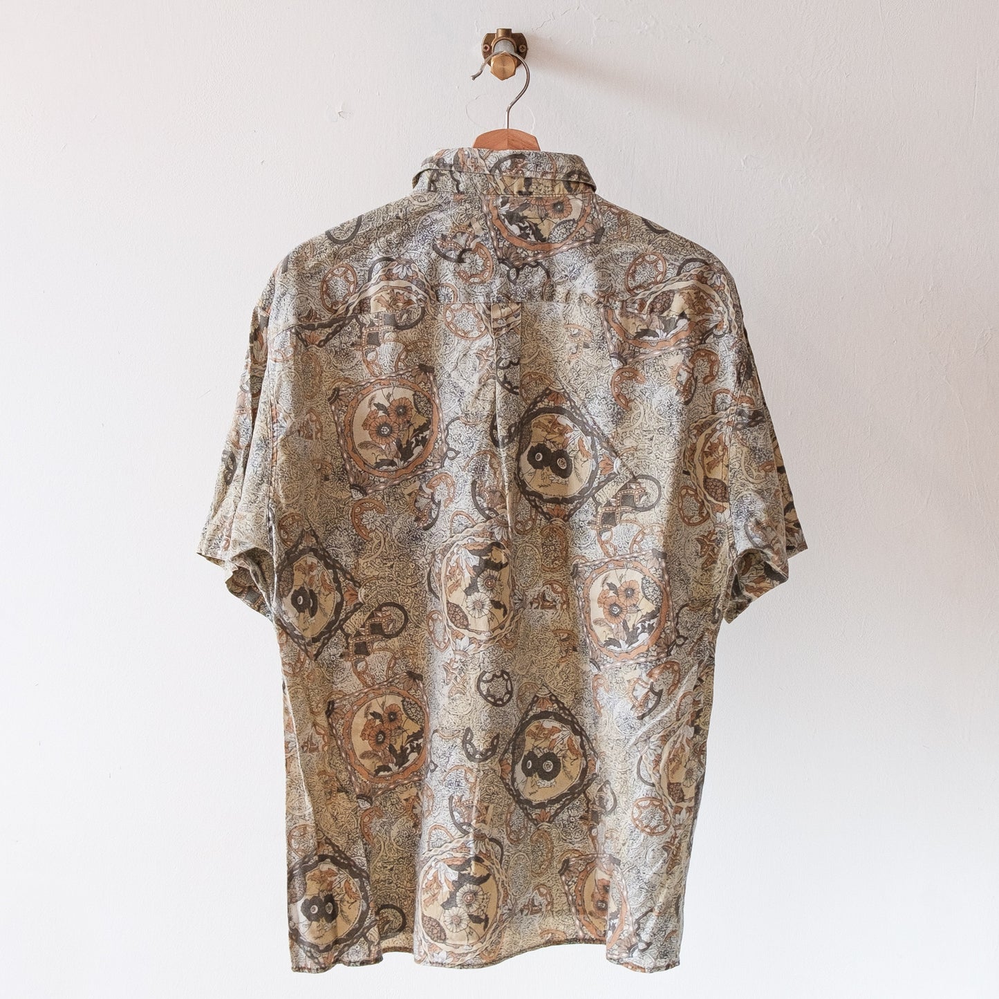 ashtray-vintage-hemd