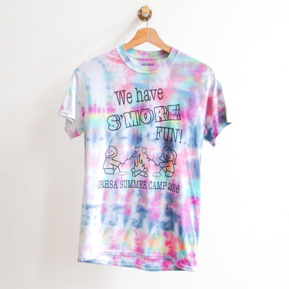 tweedehands tie dye tshirt s'more fun in verschillende kleuren