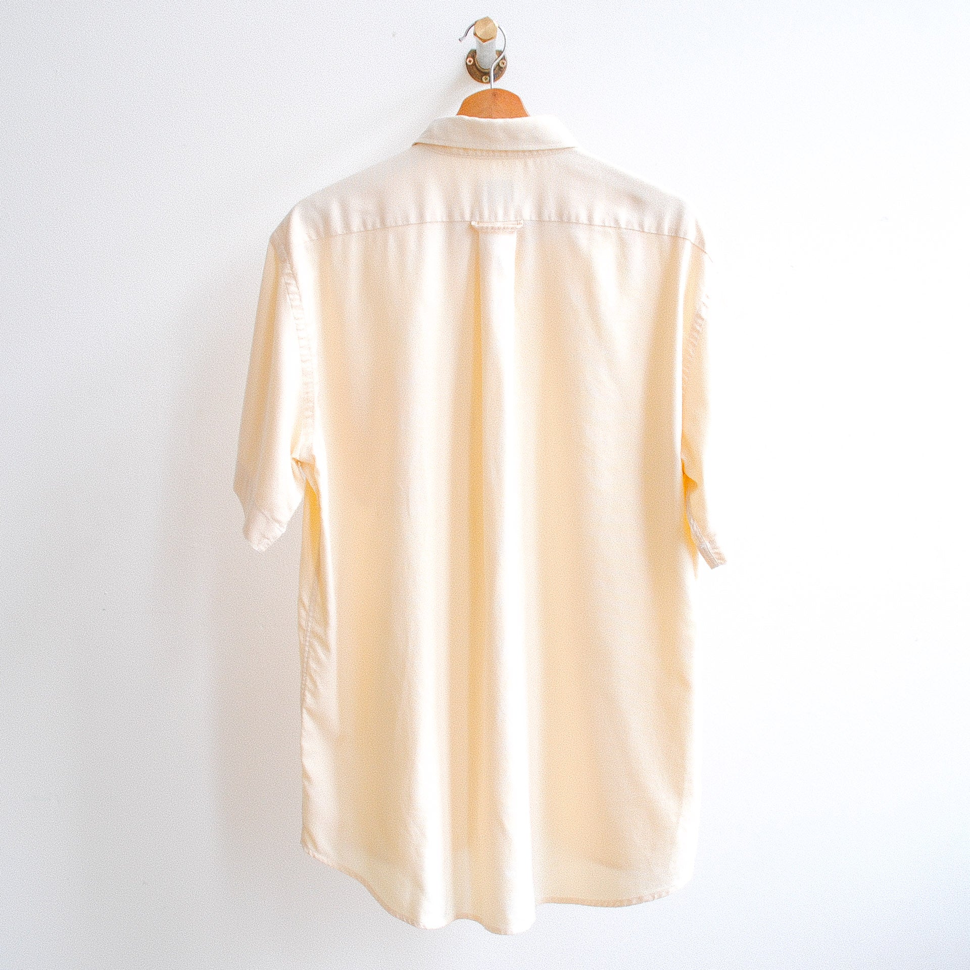 lacoste-tweedehands-beige-hemd