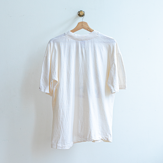 Lungwa Valley African fall vintage shirt back in light beige fresh vintage