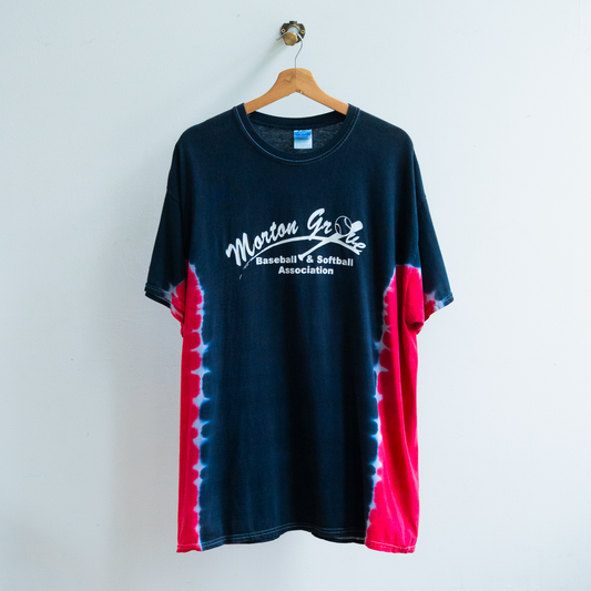 black red baseball t-shirt 'Morton Grove' from the 90s