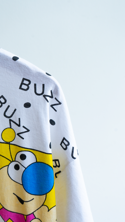 detail oversized white secondhand sleeping t-shirt Y2K 1990s