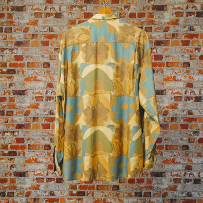 casual-vintage-hemd-in-blauw-en-beige-uit-de-fresh-vintage-collectie-achterkant