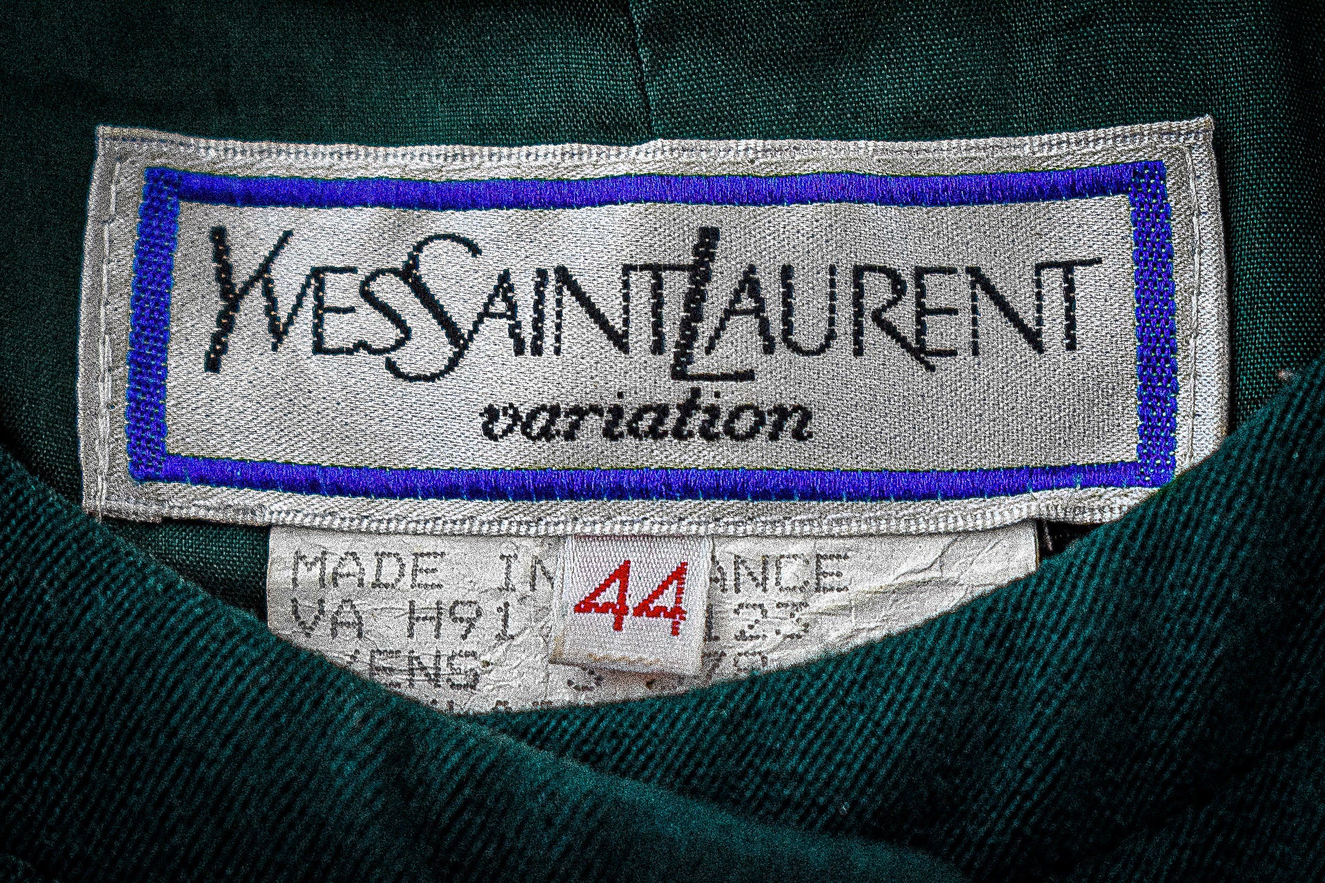 yves-saint-laurent-variation-vintage-label